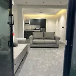 سفن نايت